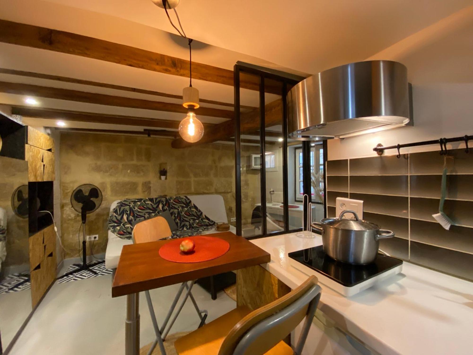 Charmant Studio Ecusson Centre Historique Daire Montpellier Dış mekan fotoğraf